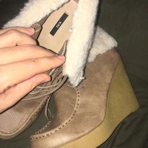 WINTER CLEARANCE!! wedge booties w/ fur inside NWT